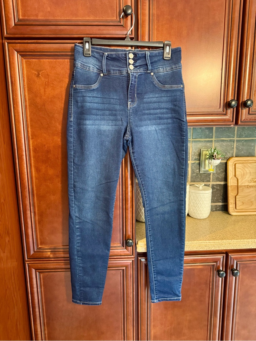 Wallflower Sassy High-Rise Dark Blue Jeggings with Triple-Button Waist